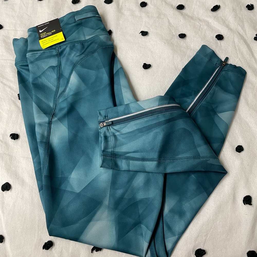 Nike leggings